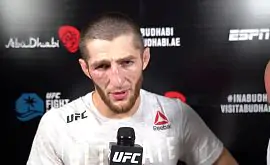 Офіційно. Уланбеков і Елліотт зустрінуться на турнірі UFC 272