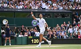 Изящная игра Федерера и магия Монфиса – в хит-параде лучших ударов Wimbledon