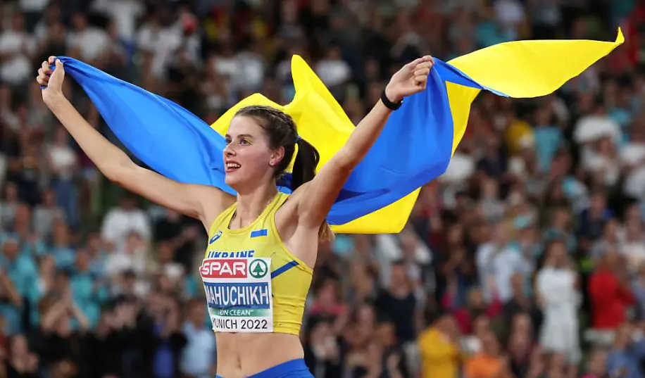 В перший день чемпіонату світу-2024 три українки змагатимуться за медалі