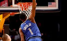 Данк Смита с разворотом на 360 градусов – лучший момент игрового дня в НБА