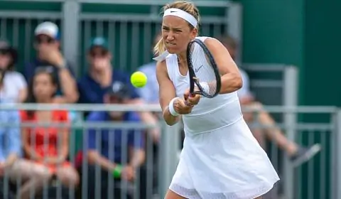 Азаренко сенсационно проиграла Кырсте во втором раунде Wimbledon