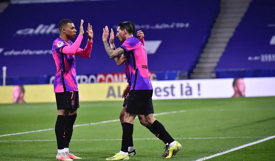 ПСЖ майже не залишив шансів « Ліону » і вийшов в лідери чемпіонату Франції