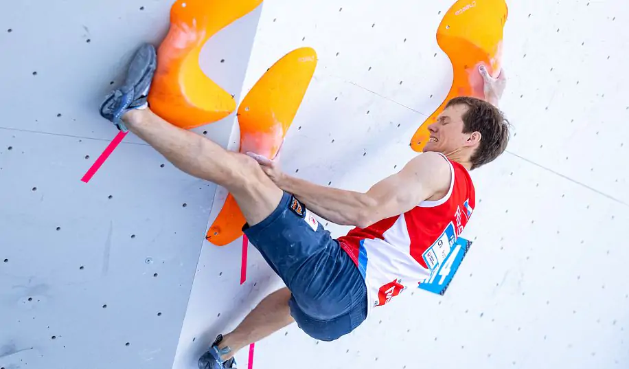 Міжнародна федерація спортивного скелелазіння допустила росіян і білорусів до змагань