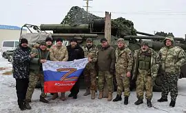 Позирующий с Z-свастикой вице-президент Федерации фехтования россии признался, что уже год помогает террористам