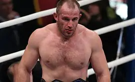 Российский боец поедет на турнир UFC 249 на машине