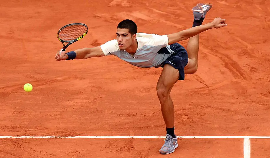 19-річний Алькарас продовжує впевнений похід за дебютним титулом Roland Garros