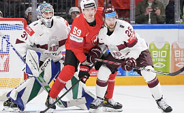 Латвия выиграла у Швейцарии в овертайме и последней вышла в 1/4 ЧМ-2023
