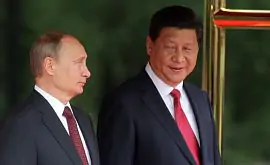 Источник: глава Китая попросил Путина не нападать на Украину во время ОИ-2022