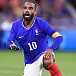 Очередной VAR-скандал на ОИ! Арбитр не назначил пенальти в пользу Франции после попадания мяча в руку