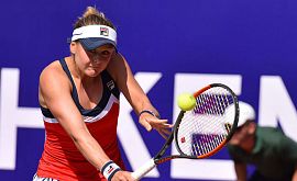 Козлова добыла победу в непростом матче на старте турнира серии WTA250 в Венгрии