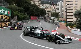 Хэмилтон стал победителем Гран-при Монако, укрепив лидерство в общем зачете