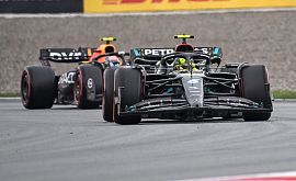 Шумахер: «Mercedes имеет возможность испортить жизнь Red Bull»