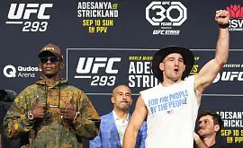 Адесанья виявився трохи важчим за Стрікленда напередодні бою на турнірі UFC 293