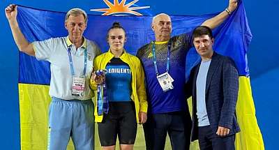 Самуляк завоевала три медали на этапе Кубка мира по тяжелой атлетике