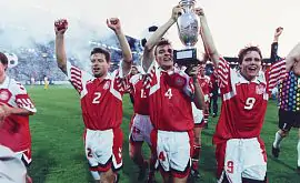 Победа Дании на Евро-1992. Команда сплотилась вокруг одного игрока – во время турнира его дочь умирала от лейкемии