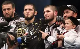 Екс-боєць UFC назвав ім'я легковаговика, якого Махачев не зможе перевести в партер