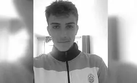 18-летний футболист французского «Тура» умер во сне