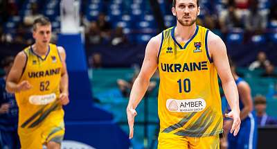Михайлюк: «Завжди приїжджаю в збірну України з великими амбіціями та цілями»