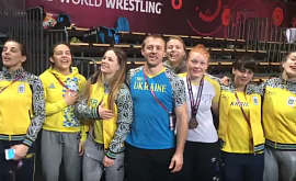 «Ще не вмерла Україна…» Чемпионки Европы в Венгрии вдохновенно исполнили национальный гимн 