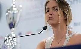 Свитолина расплакалась и запела печальную песню из-за отмены Wimbledon