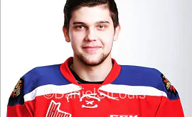 19-летний хоккеист победил гепатит, затем ему удалили опухоль, а теперь он должен стать звездой НХЛ