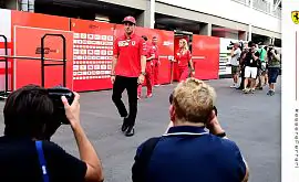 Леклер не считает себя первым пилотом Ferrari: «В команде соблюдается баланс»
