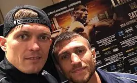 Ломаченко и Усик попали в топ-5 боксеров мира по версии BoxingScene