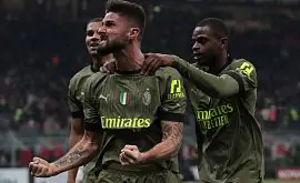 «Милан» впервые за 4 матча набрал очки в Серии А благодаря голу Жиру