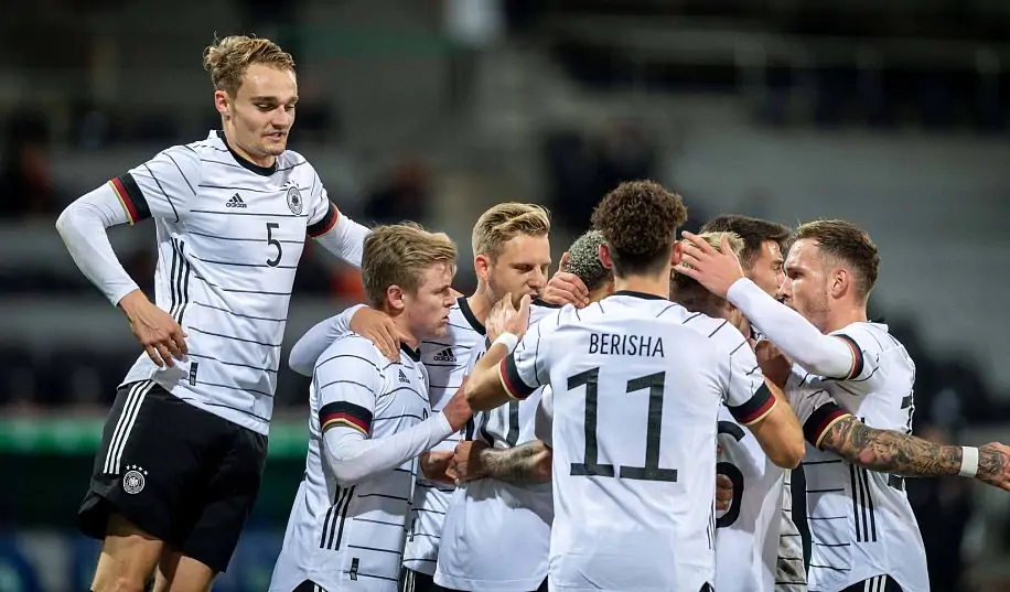 Молодіжна збірна Німеччини мінімально обіграла однолітків з Португалії і виграла Євро-2021 ( U-21 )