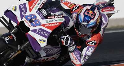 Мартин завоевал поул на Гран-при Катара MotoGP