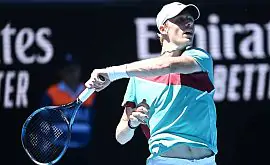 Шаповалов выиграл у Опелки в третьем раунде Australian Open