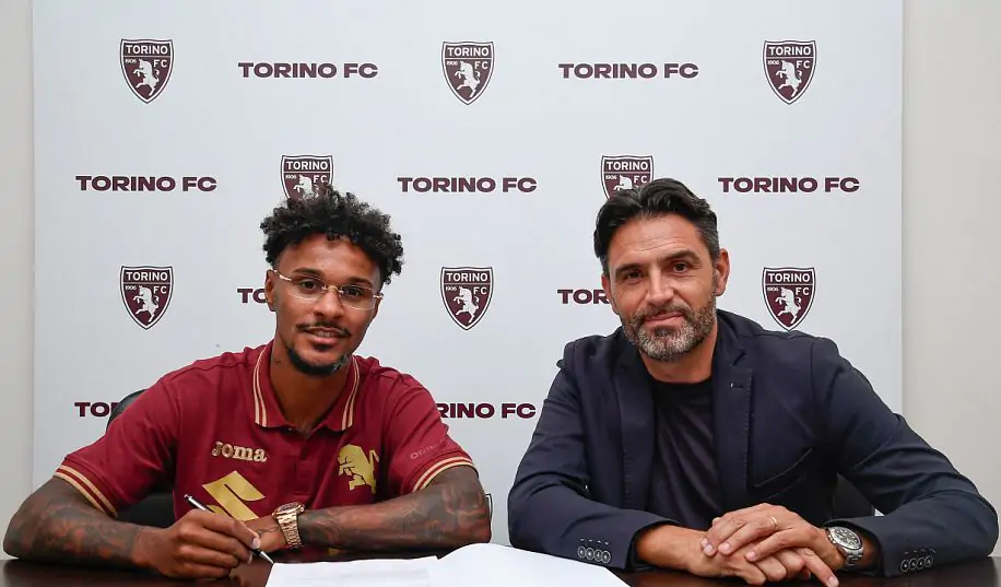 Торино подписал защитника Интера