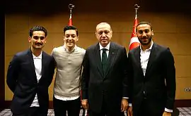Эффенберг – о фото Озила и Гюндогана с президентом Турции: «Их нужно выгнать из сборной Германии»