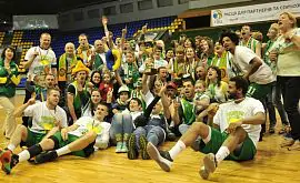 «Химик» выиграл чемпионат Украины по баскетболу