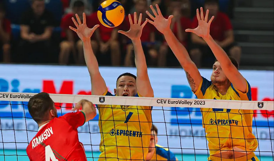 Сборная Украины проиграла третий матч на ЧЕ по волейболу