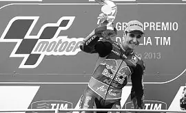 Трагедия на треке в Барселоне: в аварии погиб гонщик серии Moto2