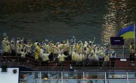 Украинцы проплыли по Сене на открытии Олимпиады-2024