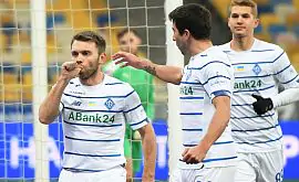 Три м'ячі захисників допомогли « Динамо » розгромити « Рух » і відірватися від « Шахтаря » на 7 очок