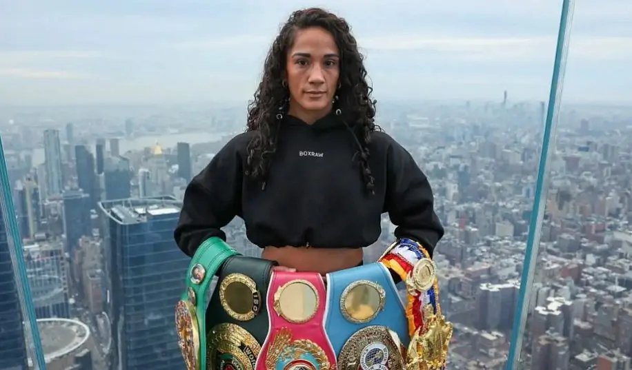 Аманда Серрано відмовилася від титулу WBC
