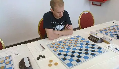 Росіяни залишилися позаду. Збірна України перемогла на чемпіонаті світу з шашок-64