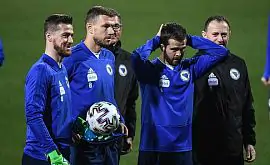 Вічні невдахи плей-оф, які затягнули зі зміною поколінь: що потрібно знати про збірну Боснії?