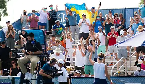 Легендарна тенісистка: «Не уявляю, як налякана Світоліна. Схрестимо пальці за Україну!»