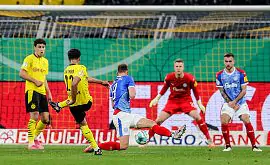 « Боруссія » Д вийшла в фінал Кубка Німеччини, розбивши кривдника « Баварії » з нижчого дивізіону