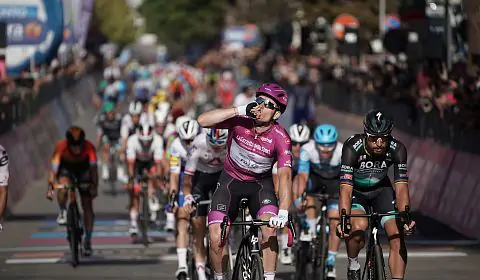 Дамар выиграл уже третий этап на Giro d'Italia-2020. Падун финишировал с ним в одной группе