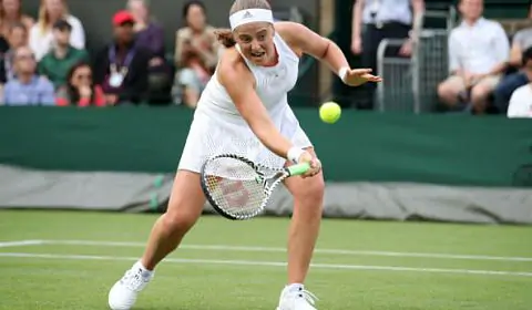Остапенко покинула Wimbledon, програвши менш рейтинговою суперниці