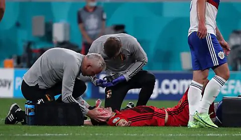 Захисник збірної Бельгії отримав образливу травму в матчі з Росією і більше не зіграє на Євро-2020