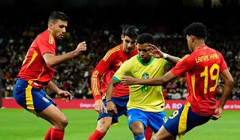 Стало известно, почему Испания играла контрольный матч с Бразилией, а не с Аргентиной