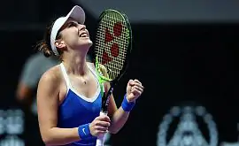 Квитова капитулировала перед Бенчич на Итоговом турнире WTA
