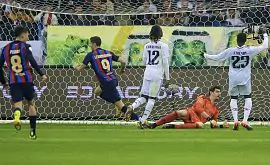 Как «Барселона» заставила «Реал» спасаться от разгрома. Обзор финала Суперкубка Испании