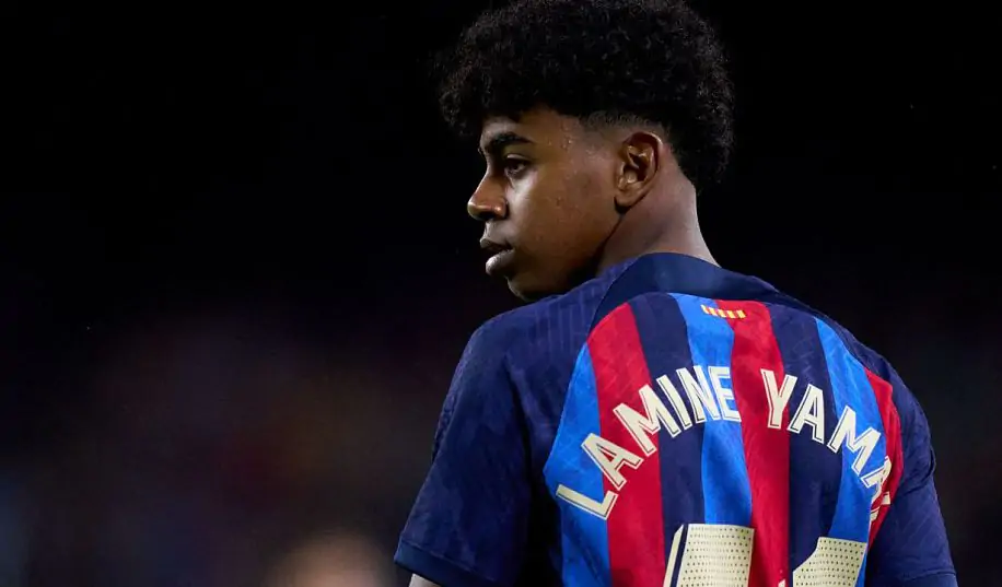 16-летний Ямаль – самый молодой игрок стартового состава Барселоны и Ла Лиги
